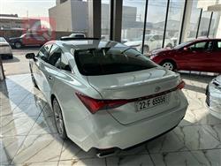 تويوتا أفالون